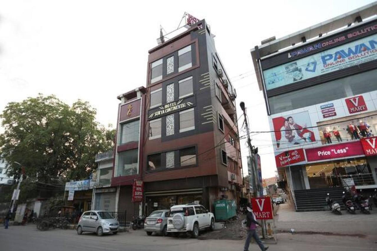Capital O Hotel Surya Continental Lucknow Exterior photo